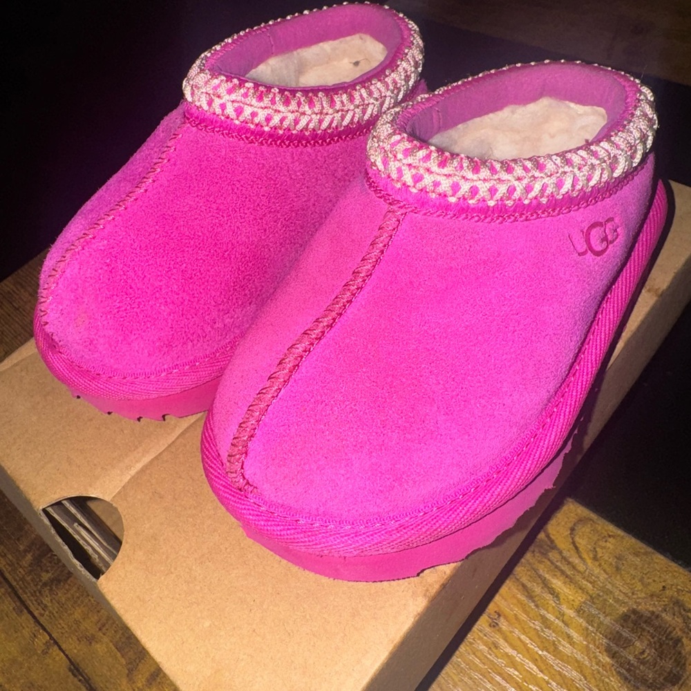 UGG Vibrant Pink Suede Clogs